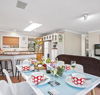 Blue Haze - air conditioned comfort - Accommodation Main Beach