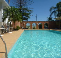 Blue Pacific Swansea - Accommodation Main Beach