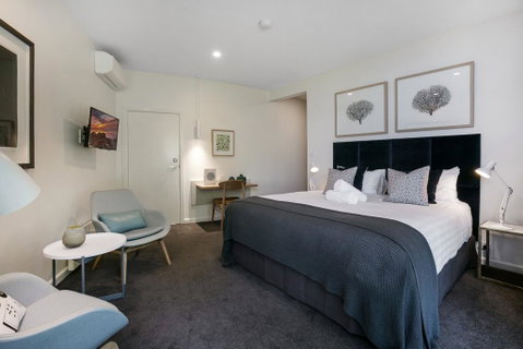 Blue Range Estate Villas - Accommodation Main Beach 0