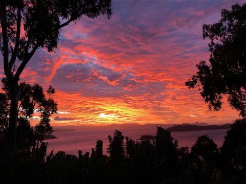 Blue Water Views Apartments - Accommodation Main Beach 3