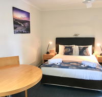 Blue Waters Motel - Accommodation Main Beach
