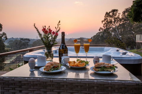 Blueberry Hills On Comleroy - Accommodation Main Beach 0