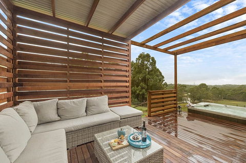 Blueberry Hills On Comleroy - Accommodation Main Beach 1