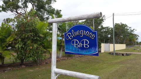 Bluegrass BnB - Accommodation Main Beach 0