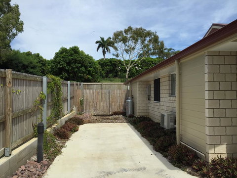 Bluewater Harbour Serviced Apartments - Accommodation Main Beach 2