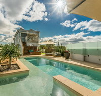 Bluewater House - Accommodation Main Beach