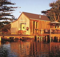 Boathouse - Birks River Retreat - Accommodation Main Beach