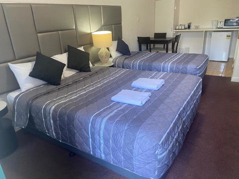 Tollgate Motel - Accommodation Main Beach 3