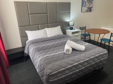 Tollgate Motel - Accommodation Main Beach 1