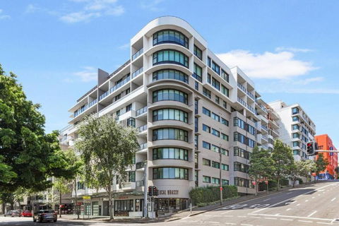 WATT1 - Modern 1 Bedroom Unit In Ultimo - Accommodation Main Beach 3