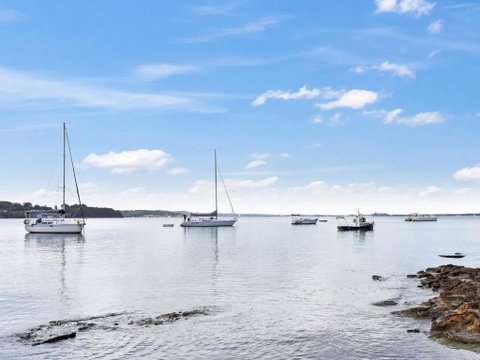Wangi Dreaming - Accommodation Main Beach 0