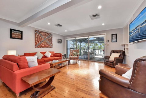 Wangi Dreaming - Accommodation Main Beach 1