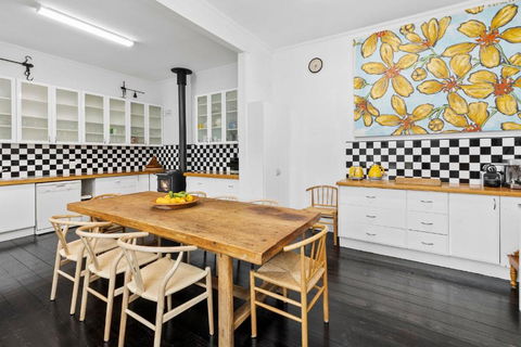 WARATAH At Queenscliff - Accommodation Main Beach 3