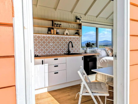 Warburton Tiny House - Tiny Stays - Accommodation Main Beach 3
