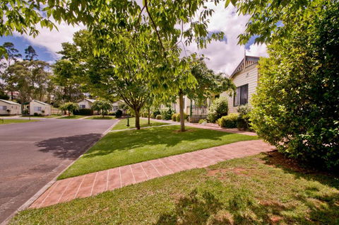 Warragul Gardens Holiday Park - Accommodation Main Beach 1