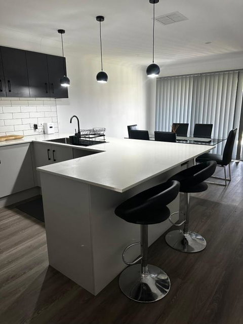 Xquisite - Accommodation Main Beach 3