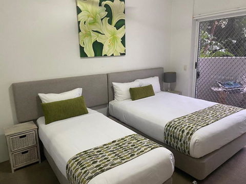Xanadu Resort - Accommodation Main Beach 3