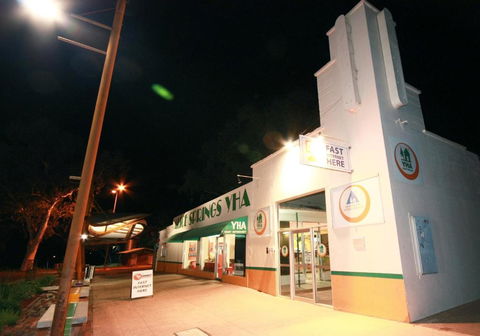 YHA Alice Springs - Accommodation Main Beach 0