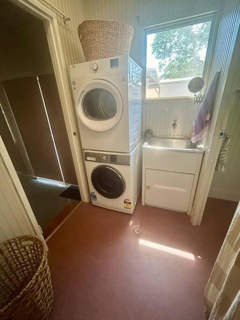 The Quarters - Accommodation Main Beach 2