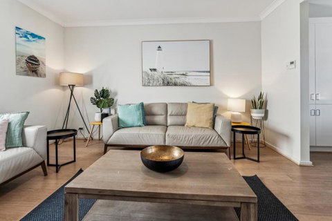 West Croydon Condo - Accommodation Main Beach 3