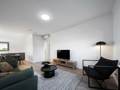 Whyalla SkySuites - Accommodation Main Beach 2