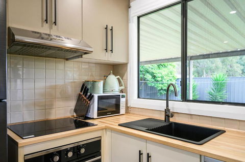 Yankavilla - Yankalilla - C21 SouthCoast Holidays - Accommodation Main Beach 3