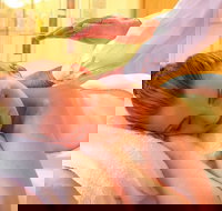 Massage relaxation Deep Tissue Whole Bodysports Etc.by Male Therapist - Accommodation Main Beach