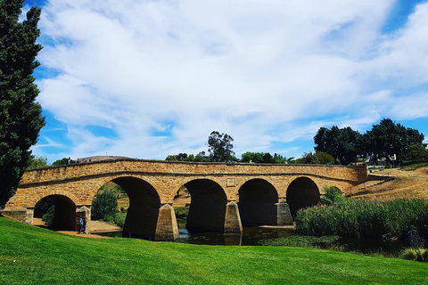 Tasmania 6 Day 'Tour In Circle' - Accommodation Main Beach 0
