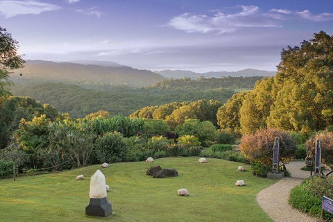 Byron Bay And Beyond Tour Including Cape Bryon Lighthouse Crystal Castle And Bangalow - Accommodation Main Beach 5