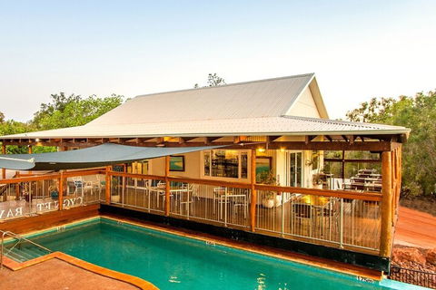 Wet Season Incredible Islands Tour - Horizontal Falls & Cygnet Bay Pearl Farm - Accommodation Main Beach 2