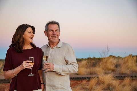 Uluru (Ayers Rock) Base And Sunset Half-Day Trip With Opt Outback BBQ Dinner - Accommodation Main Beach 5