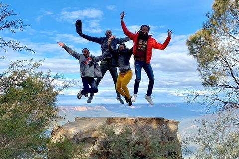 Small-Group Blue Mountains Tour With A Local Guide - Accommodation Main Beach 3