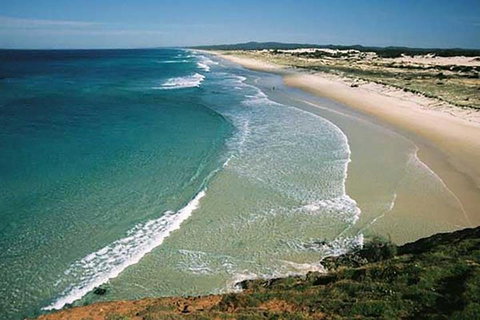 Full-Day Moreton Island 4x4 Sightseeing Tour - Accommodation Main Beach 2