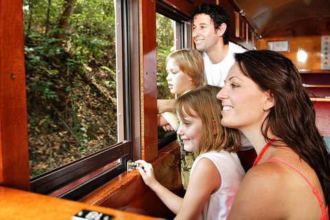 Kuranda Tour Deluxe Course With Kuranda 3 Zoos Or Free Course - Accommodation Main Beach 1