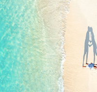 Private Coral Cay Bubbles Tour - Accommodation Main Beach