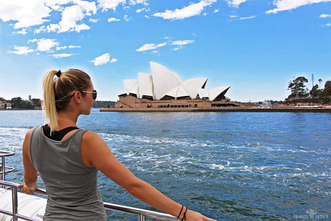 Sydney Harbour Hop On Hop Off Cruise With Taronga Zoo Entry - Accommodation Main Beach 0