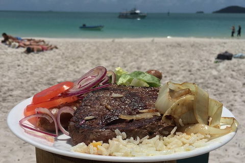 Whitehaven Beach And Hill Inlet | Awesome Beach BBQ | Family Friendly - Accommodation Main Beach 4