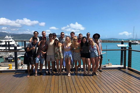 2-Night Whitsundays Sailing Cruise Incl. Whitehaven Beach & Great Barrier Reef - Accommodation Main Beach 2