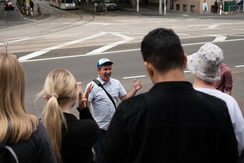 Complete Melbourne Walking Tour - Accommodation Main Beach 3
