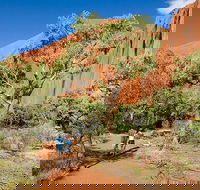 Full Uluru Base Walk at Sunrise Including breakfast - Accommodation Main Beach