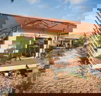 6 -Day East Arnhem Land Adventure - Accommodation Main Beach