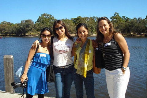 1/2 Day Swan Valley Wine Cheese & Chocolate Tour Inc Afternoon Cruise To Perth - Accommodation Main Beach 2