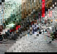 Melbourne Laneways and Waterways - Accommodation Main Beach