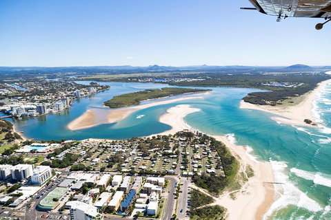 Seaplane Adventure Flight Over Maroochydore For 2 With Photobook - Accommodation Main Beach 4