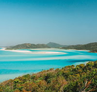 Whitehaven Beach and Hill Inlet Lookout Full-Day Snorkeling Cruise by High-Speed Catamaran