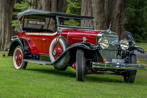 Blue Mountains Vintage Cadillac Tour With Local Guide - Accommodation Main Beach 2