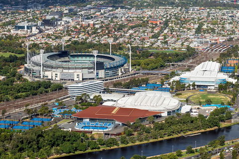 Ultimate Sports Lovers Bus Tour Of Melbourne - Accommodation Main Beach 0