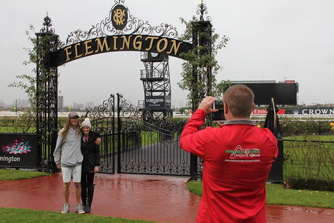 Ultimate Sports Lovers Bus Tour Of Melbourne - Accommodation Main Beach 1