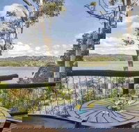 Sunshine Coast Private Scenic Guided Tour Inc. 2-Course Gourmet Lunch - Accommodation Main Beach