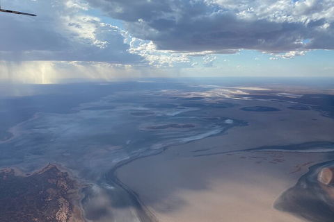 Scenic Flight: Gosses Bluff - Accommodation Main Beach 2